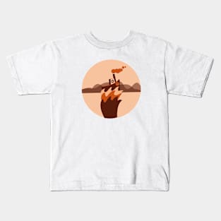 Wavey ocean ship - aesthetic Kids T-Shirt